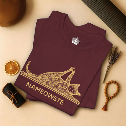 Nameowste – Mandala Yoga Cat Tee