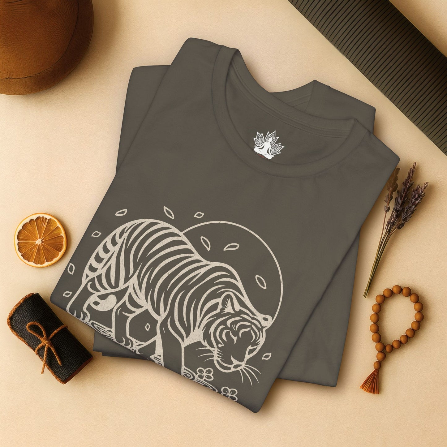 Peaceful Tiger – Mandala Flow Tee