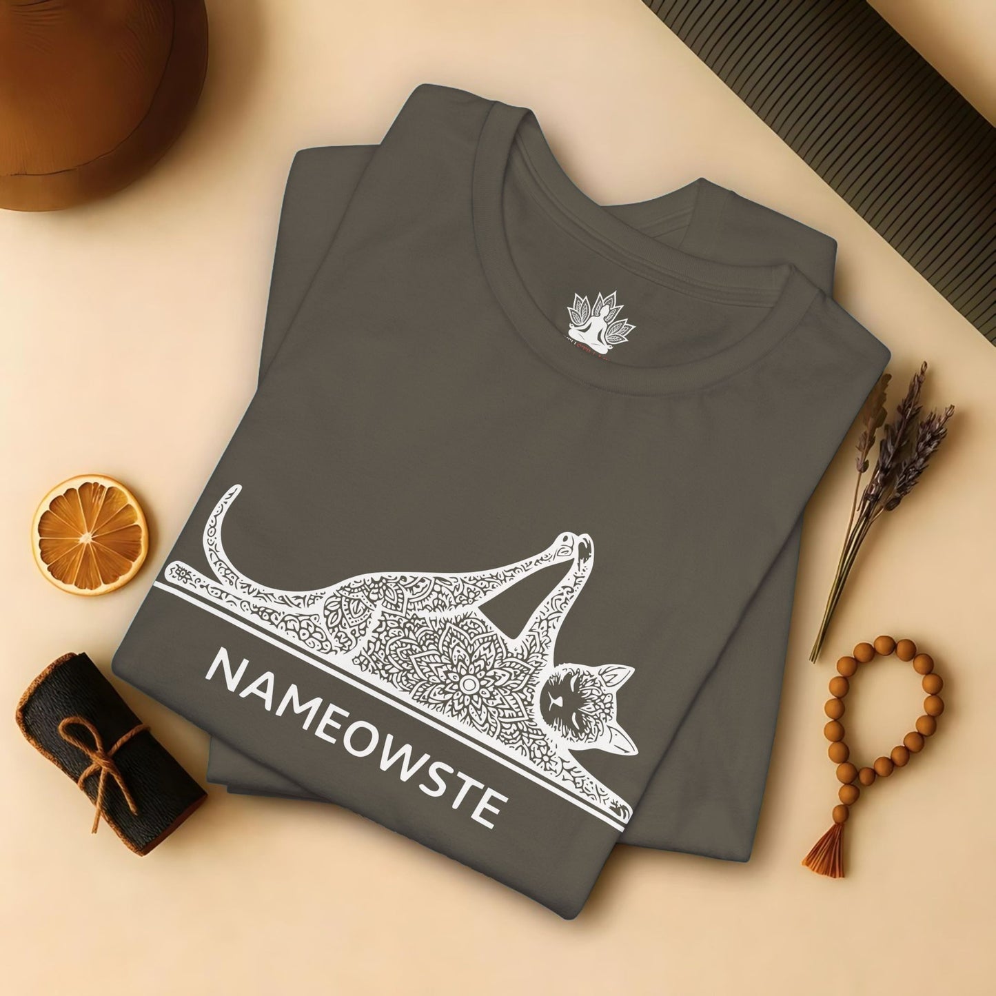 Nameowste – Mandala Yoga Cat Tee
