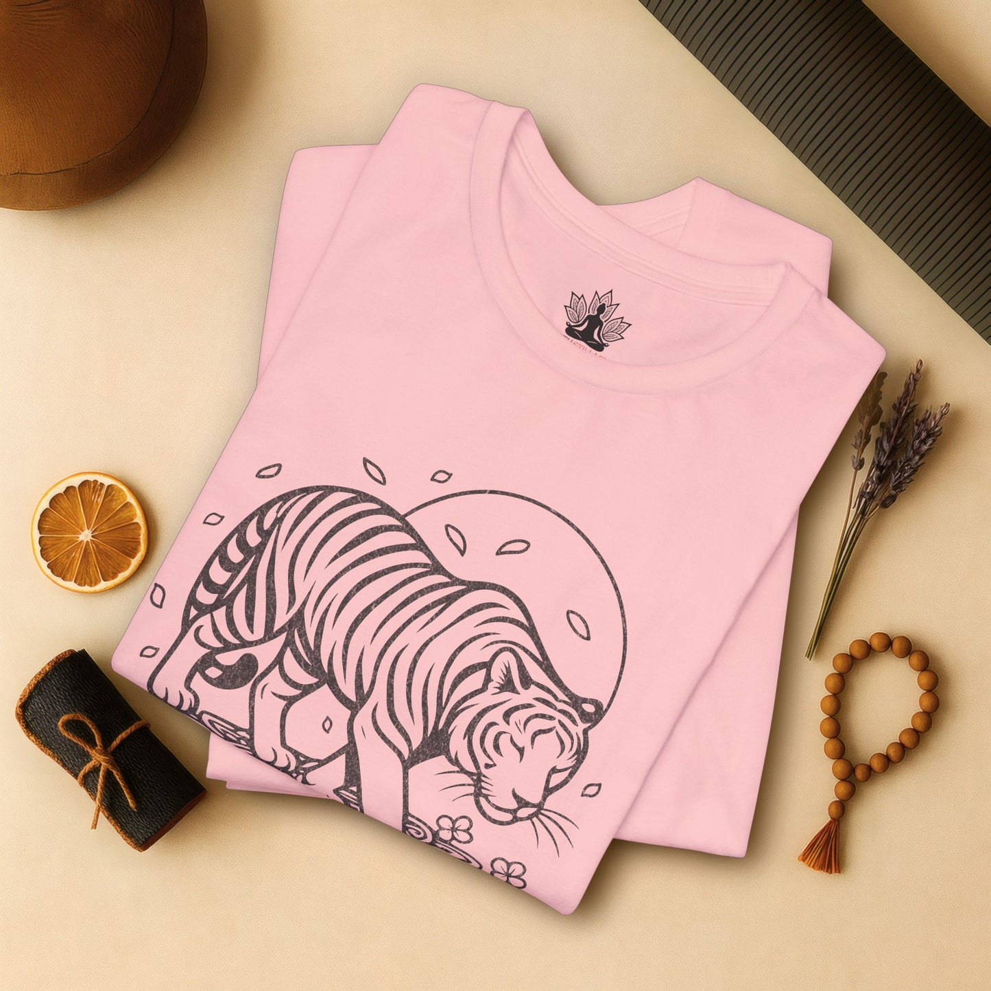 Peaceful Tiger – Mandala Flow Tee