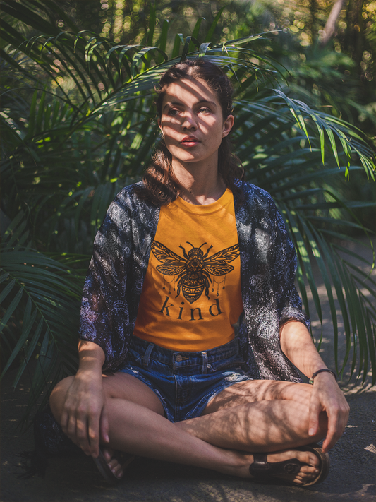 Bee Kind Mandala – Mindful Boho Yoga Tee