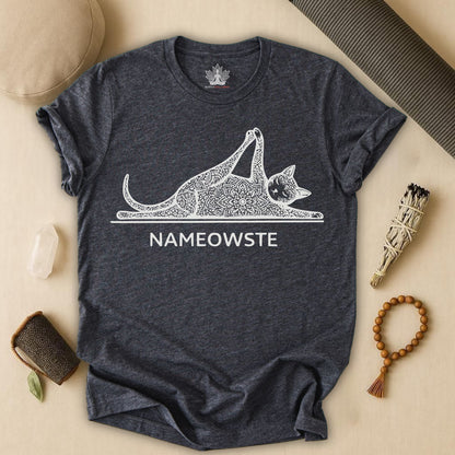 Nameowste – Mandala Yoga Cat Tee