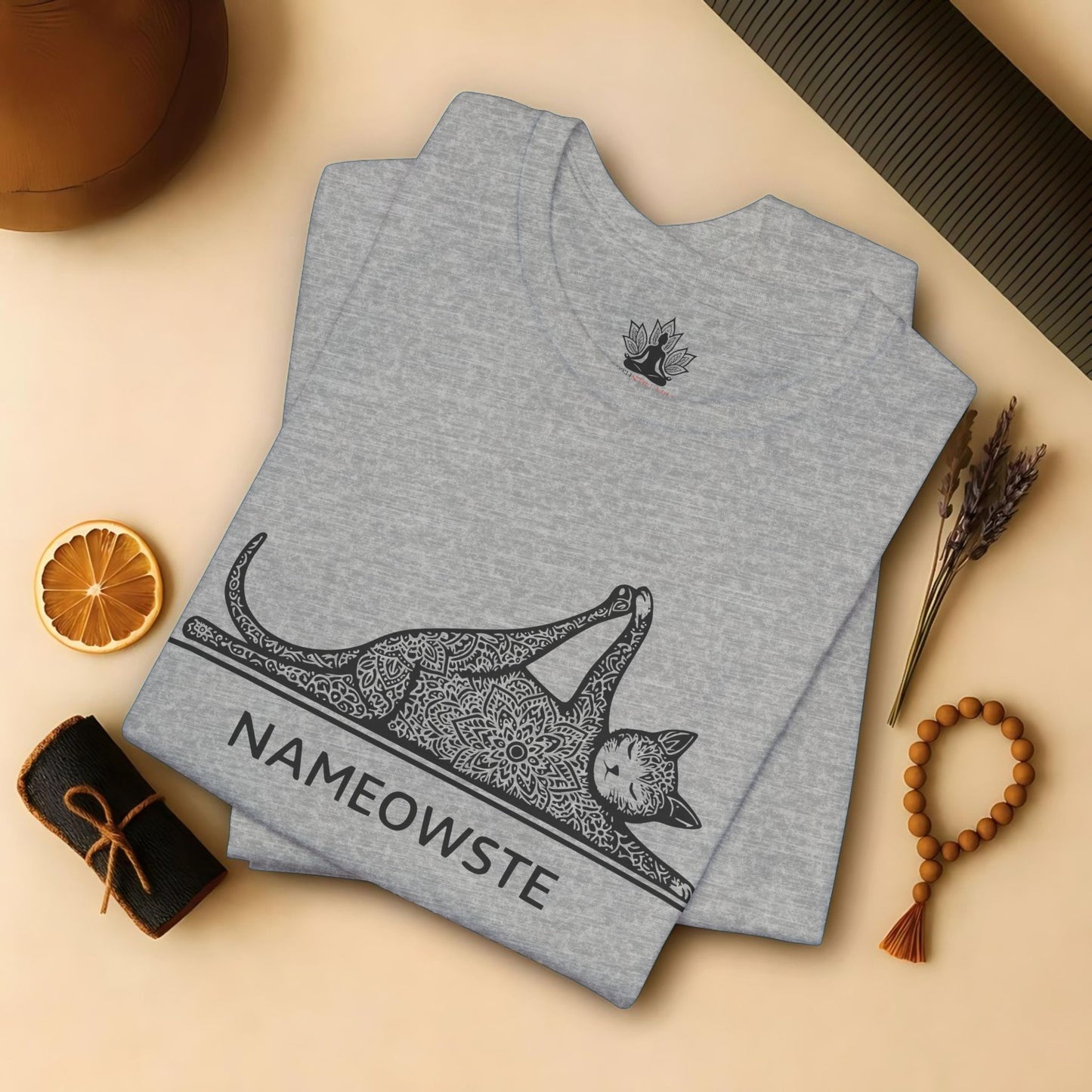 Nameowste – Mandala Yoga Cat Tee